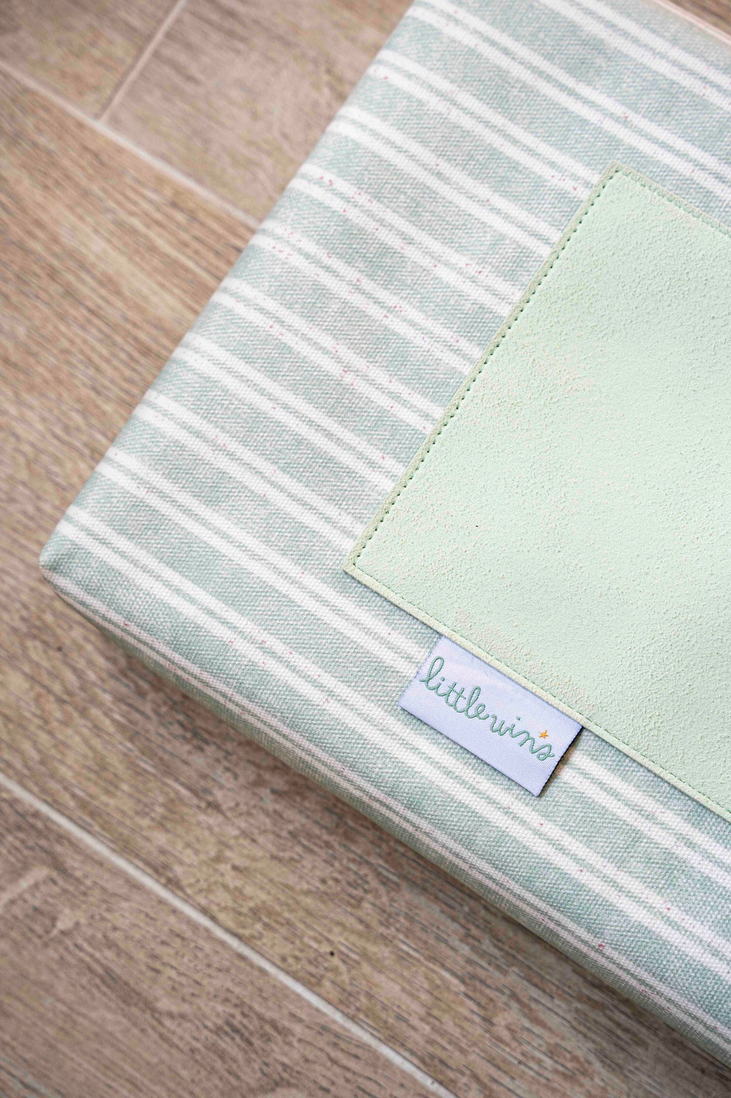 Bathtime Kneeler - Sage Green