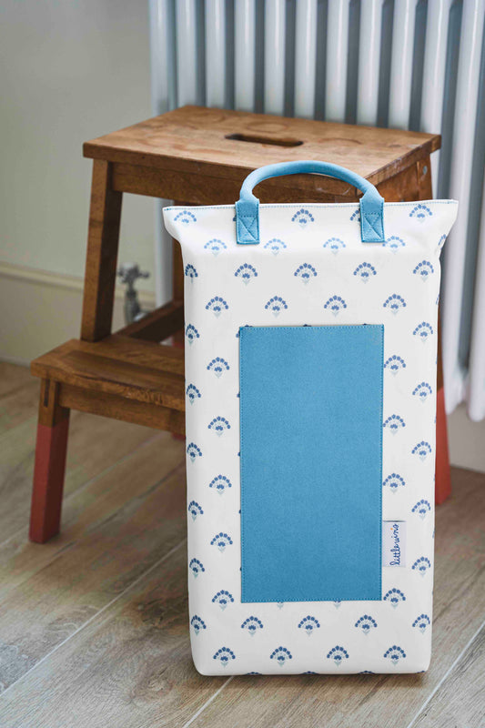 Bathtime Kneeler - Cornflower Blue